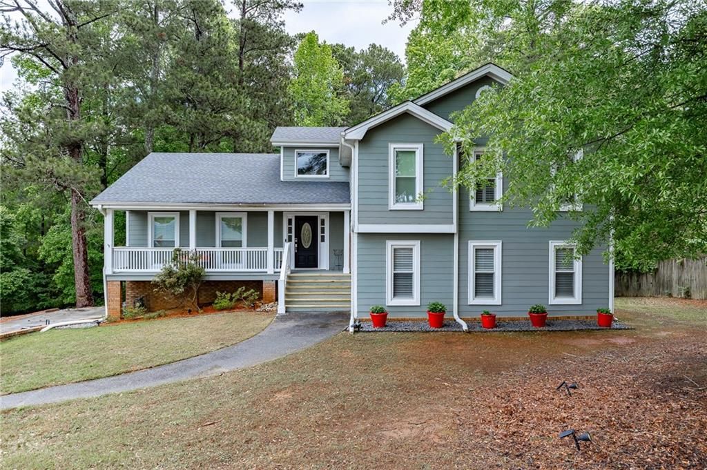 3236 Classic Drive, Snellville, GA 30078