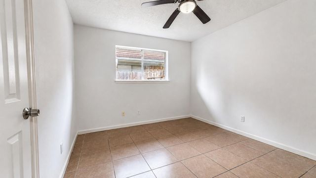 4418 Ponca Street, Pasadena, TX 77504