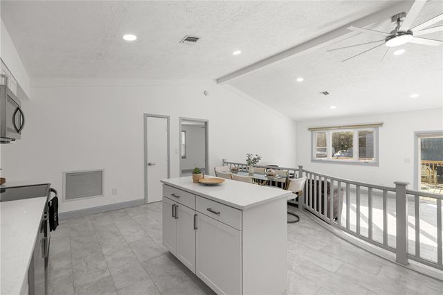 11921 SE 169TH AVENUE ROAD, Ocklawaha, FL 32179