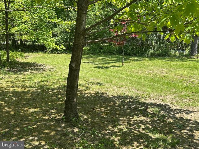 830 WESTERN LN, Front Royal, VA 22630
