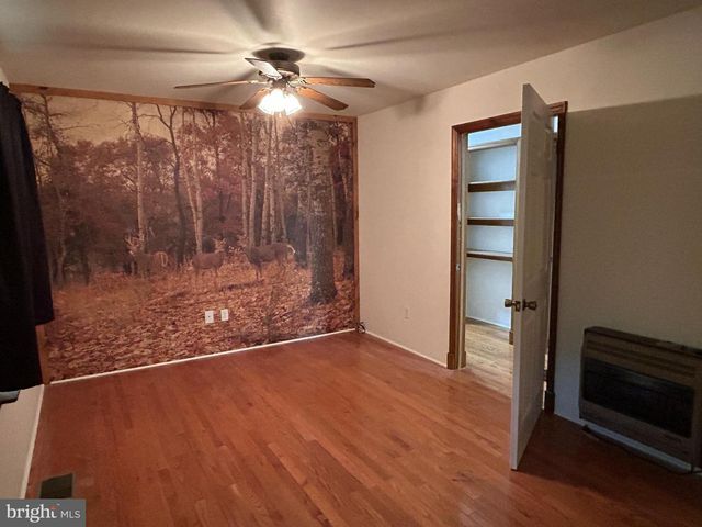 830 WESTERN LN, Front Royal, VA 22630