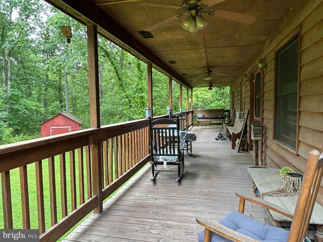 830 WESTERN LN, Front Royal, VA 22630