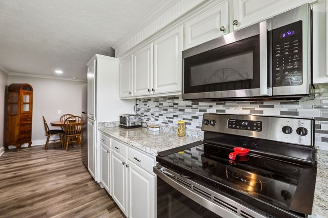 1466 Bible Crossing Rd, Winchester, TN 37398