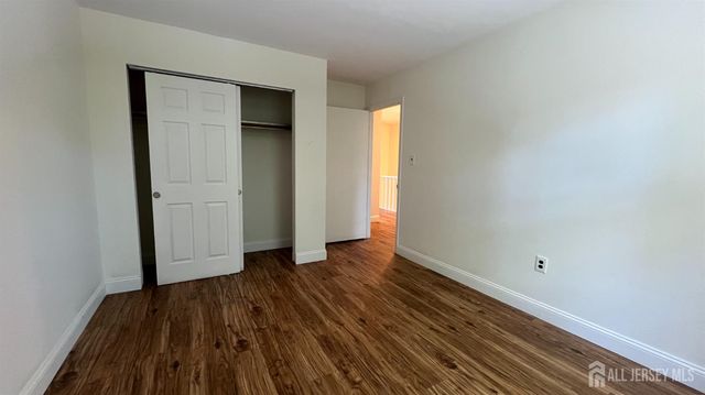 288 Constitution Circle, North Brunswick, NJ 08902