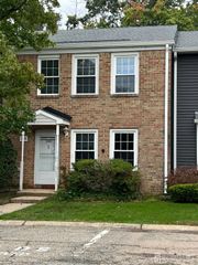 288 Constitution Circle, North Brunswick, NJ 08902
