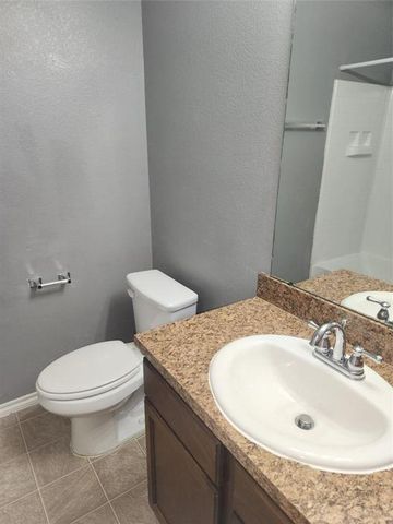 818 Lightningbug Lane, Conroe, TX 77301