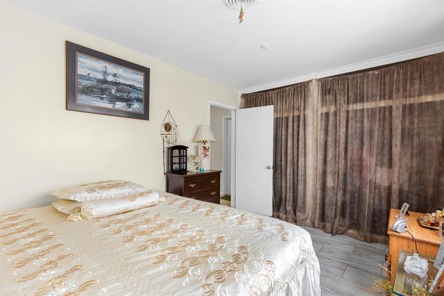1531 NW 63rd Avenue, Sunrise, FL 33313