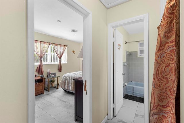 1531 NW 63rd Avenue, Sunrise, FL 33313