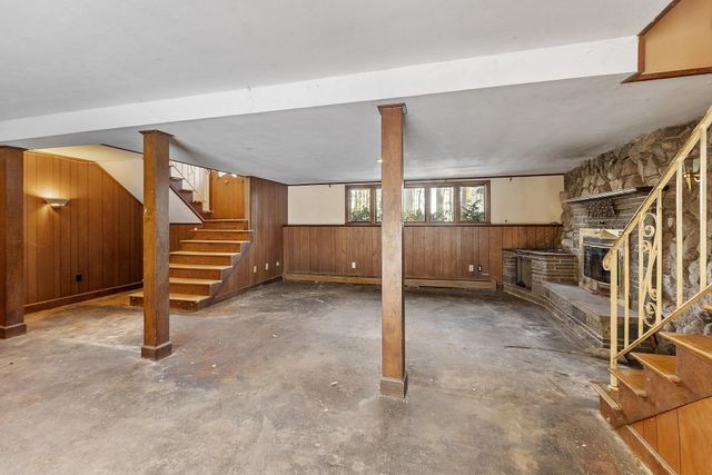 5 Pine Ridge Road, Windham, NH 03087