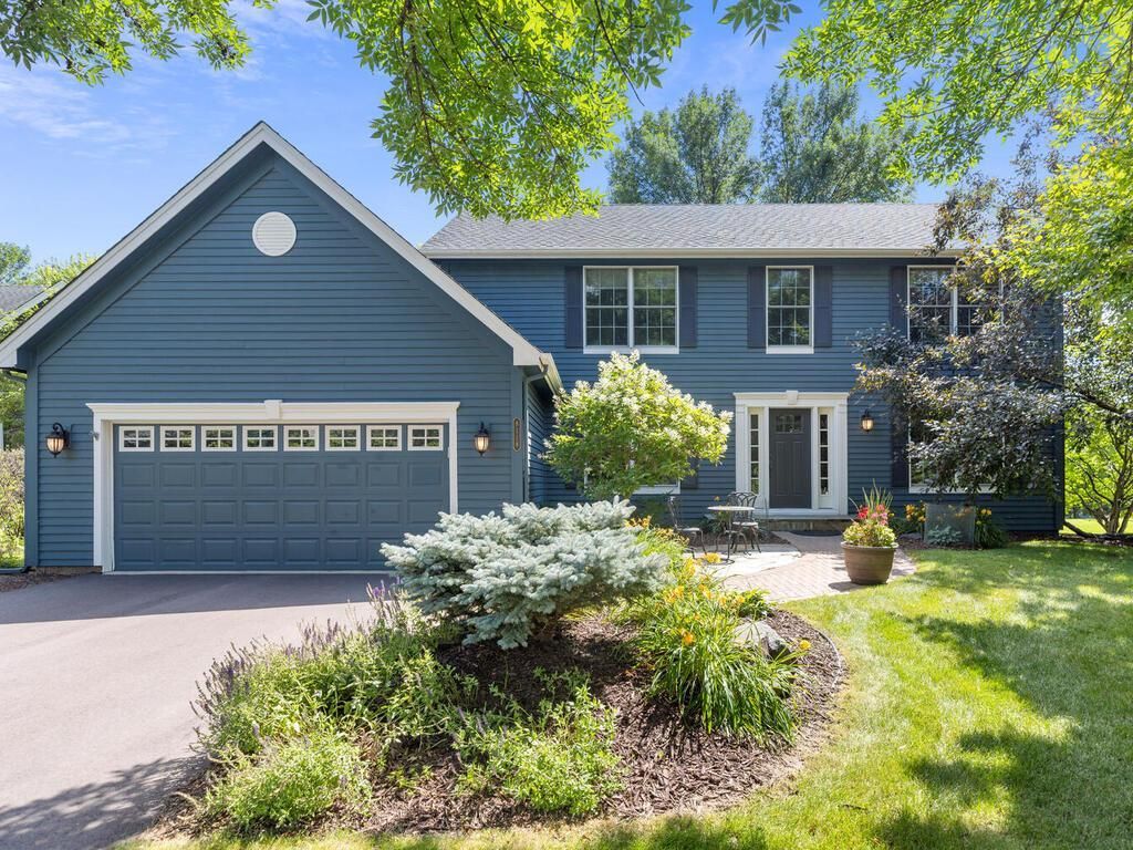 8118 Currant Place, Eden Prairie, MN 55347