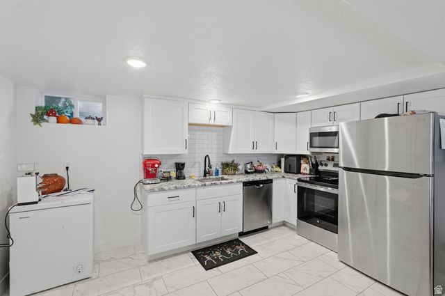 2480 S JACKSON AVE, Ogden, UT 84401