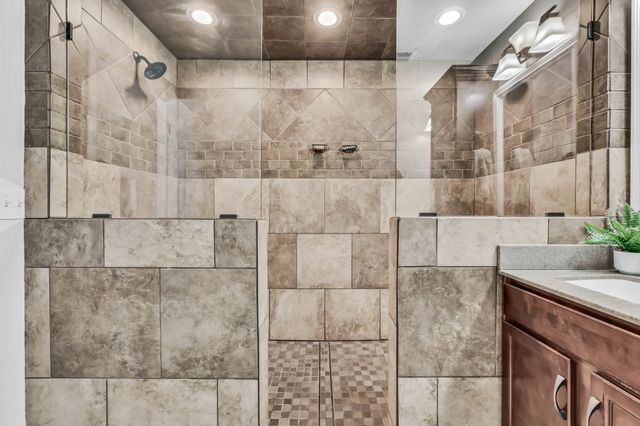 2581 Alex Overlook Way, Clarksville, TN 37043