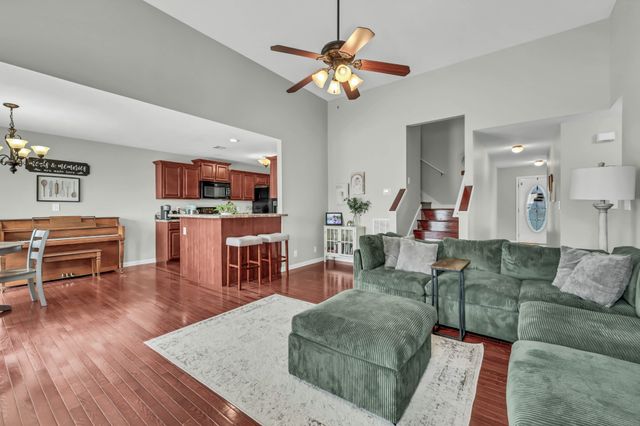 2581 Alex Overlook Way, Clarksville, TN 37043