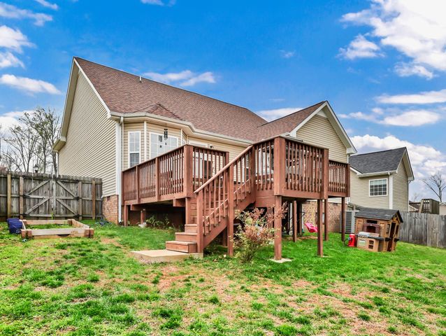2581 Alex Overlook Way, Clarksville, TN 37043