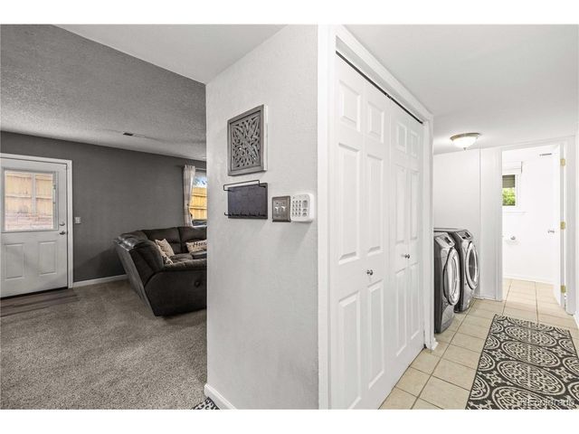 2527 W 104th Cir, Westminster, CO 80234