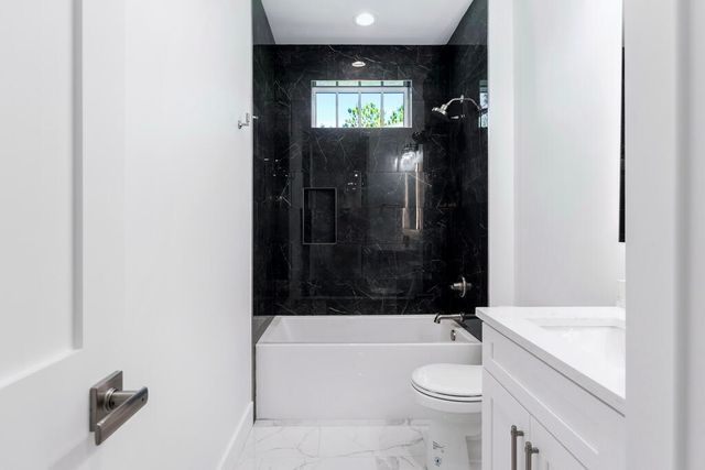 100 W Grizzly Street, Freeport, FL 32439