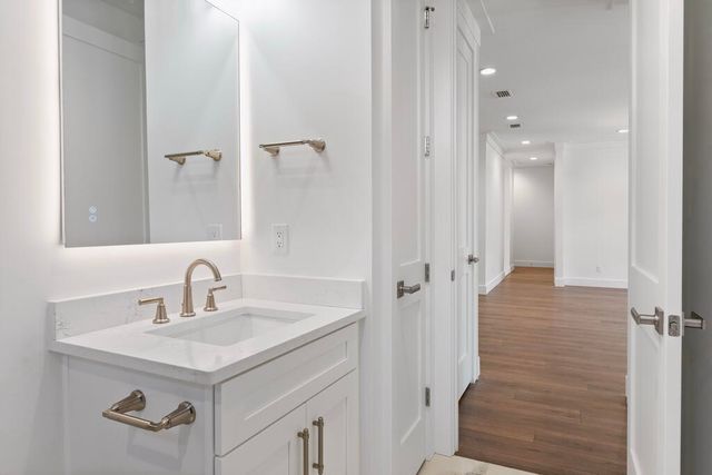 100 W Grizzly Street, Freeport, FL 32439