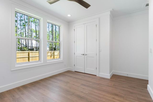 100 W Grizzly Street, Freeport, FL 32439