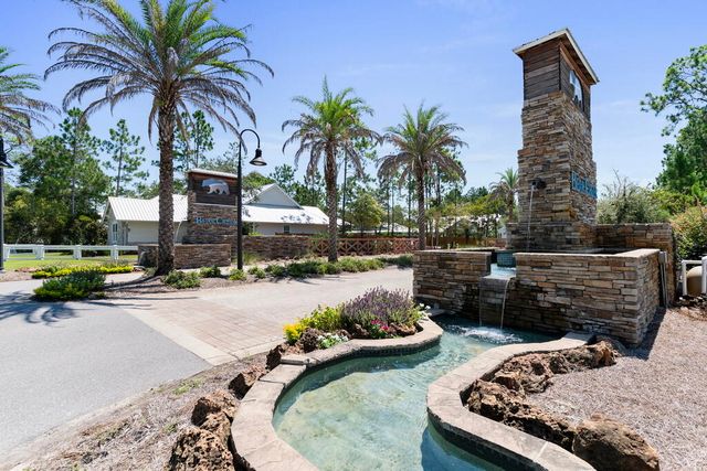 100 W Grizzly Street, Freeport, FL 32439