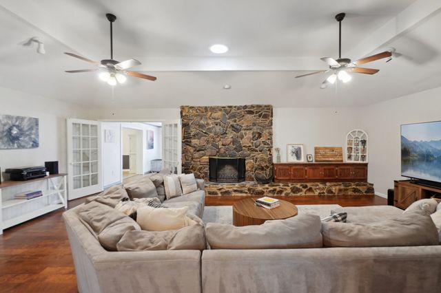 1405 Carriage Lane, Garland, TX 75043