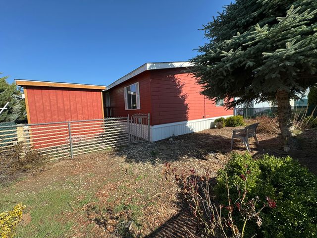 4200 Summers Lane UNIT 73, Klamath Falls, OR 97603