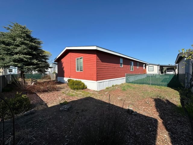 4200 Summers Lane UNIT 73, Klamath Falls, OR 97603
