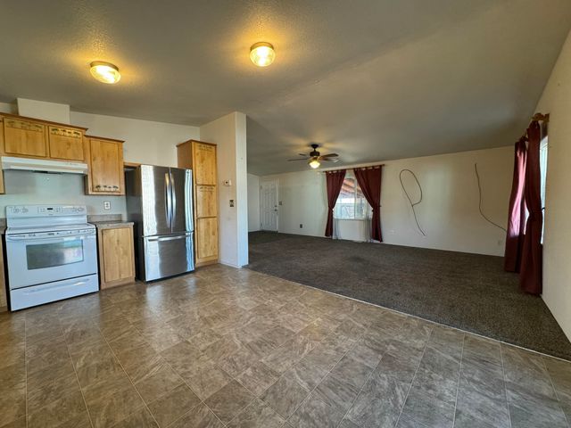 4200 Summers Lane UNIT 73, Klamath Falls, OR 97603