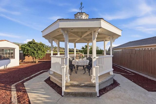 236 S Claremont Avenue, San Jose, CA 95127