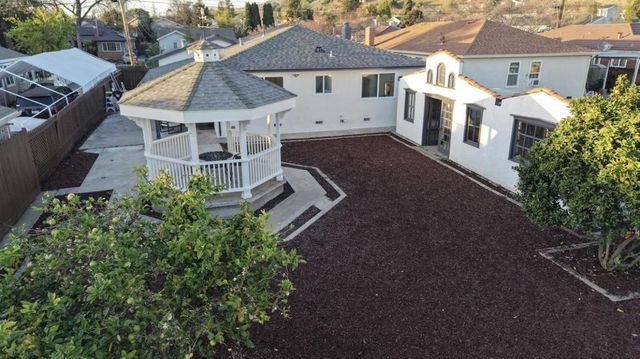 236 S Claremont Avenue, San Jose, CA 95127