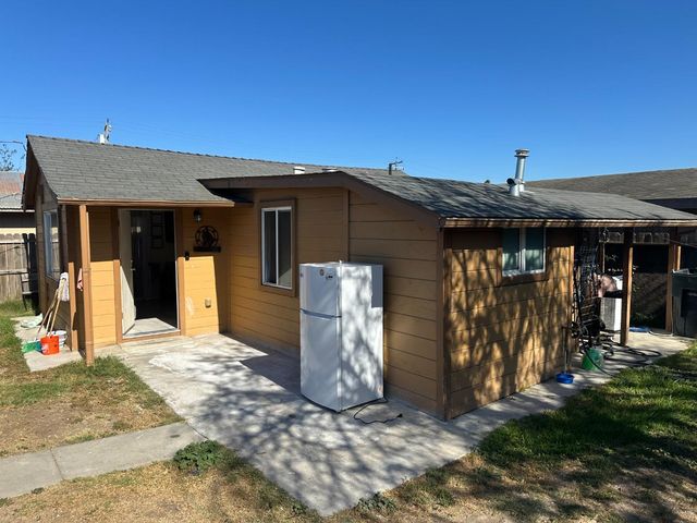 948 Rider Avenue, Salinas, CA 93905