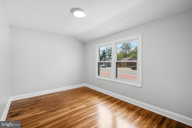 705 UNIVERSITY BLVD W, Silver Spring, MD 20901