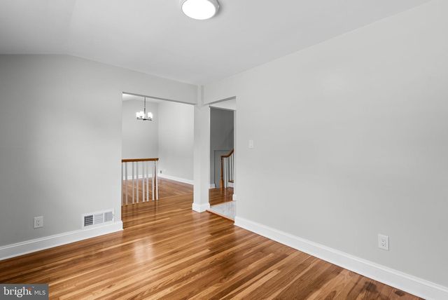 705 UNIVERSITY BLVD W, Silver Spring, MD 20901