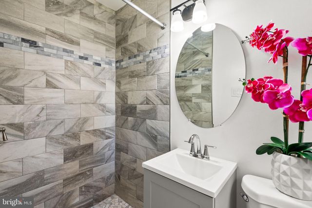 705 UNIVERSITY BLVD W, Silver Spring, MD 20901