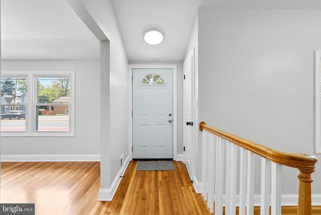 705 UNIVERSITY BLVD W, Silver Spring, MD 20901