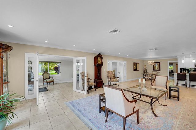 1019 E Cypress Drive, Pompano Beach, FL 33069