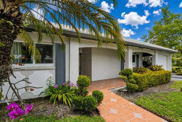 1019 E Cypress Drive, Pompano Beach, FL 33069