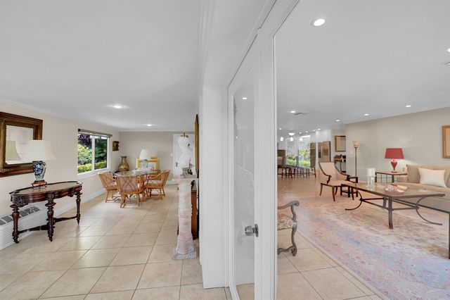 1019 E Cypress Drive, Pompano Beach, FL 33069