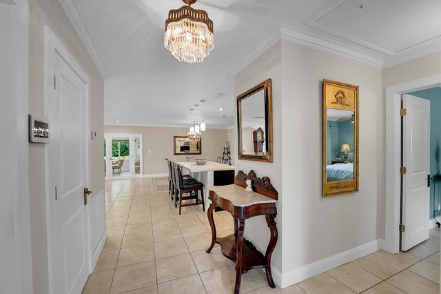 1019 E Cypress Drive, Pompano Beach, FL 33069
