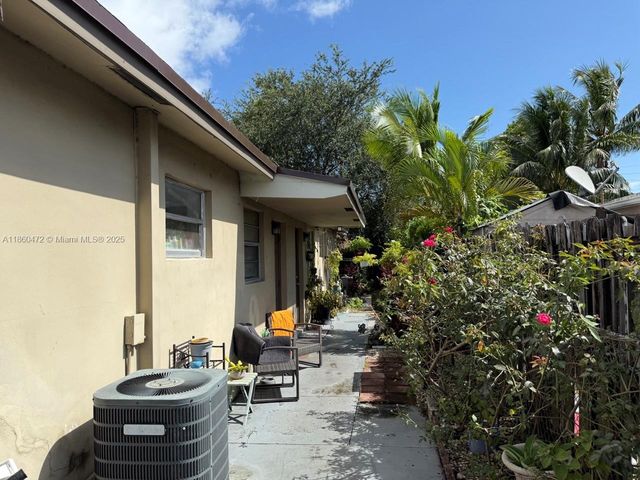 4123 SW 21st St, Fort Lauderdale, FL 33317