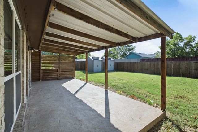 1615 Roundrock Trail, Mesquite, TX 75149
