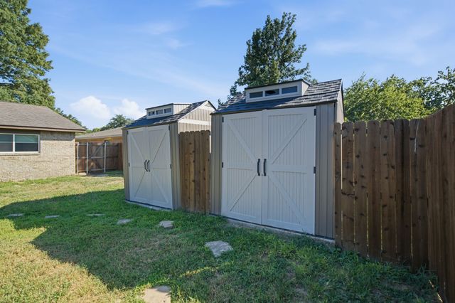 1615 Roundrock Trail, Mesquite, TX 75149