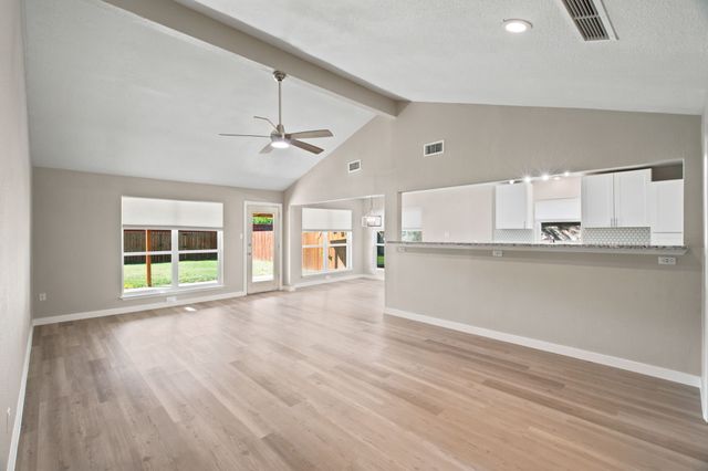 1615 Roundrock Trail, Mesquite, TX 75149