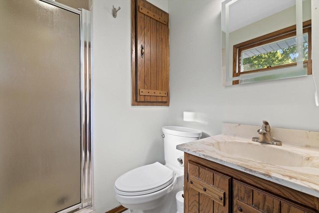 4512 Pennington LANE, Mount Pleasant, WI 53403