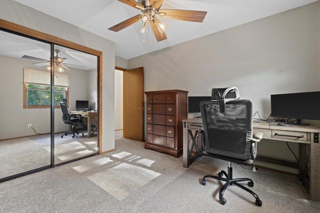 4512 Pennington LANE, Mount Pleasant, WI 53403