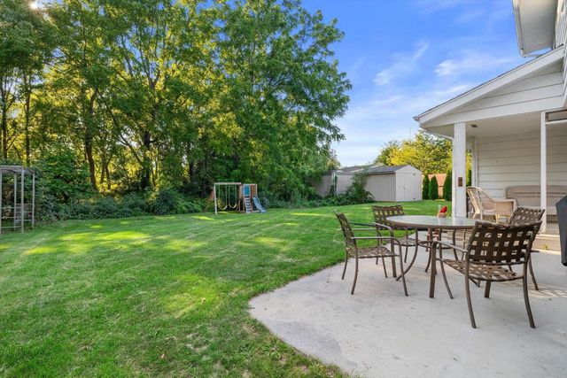 4512 Pennington LANE, Mount Pleasant, WI 53403
