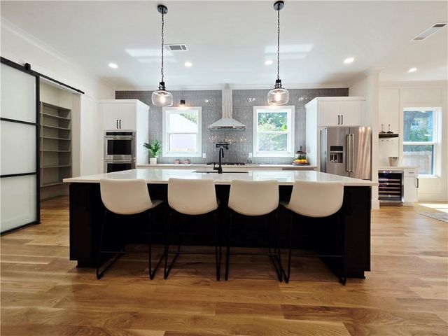 194 Rocky Ford Road, Atlanta, GA 30317