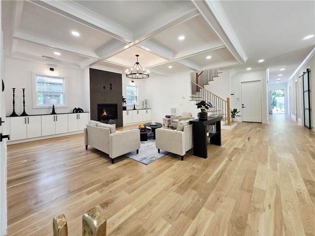 194 Rocky Ford Road, Atlanta, GA 30317