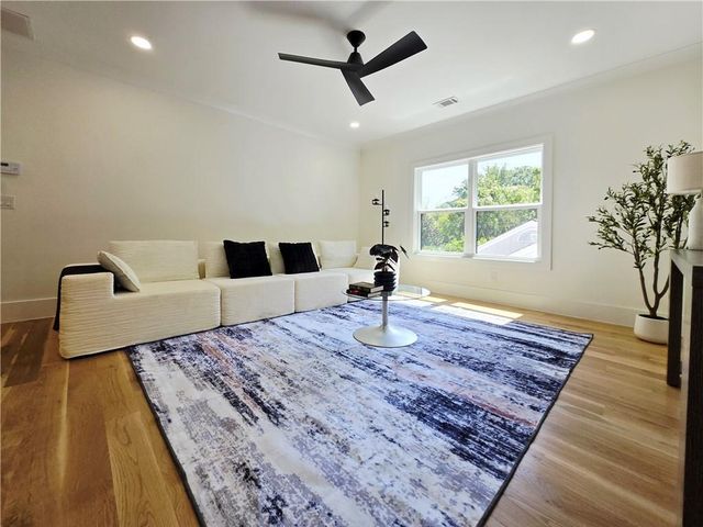 194 Rocky Ford Road, Atlanta, GA 30317