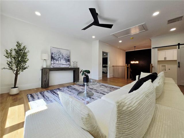 194 Rocky Ford Road, Atlanta, GA 30317