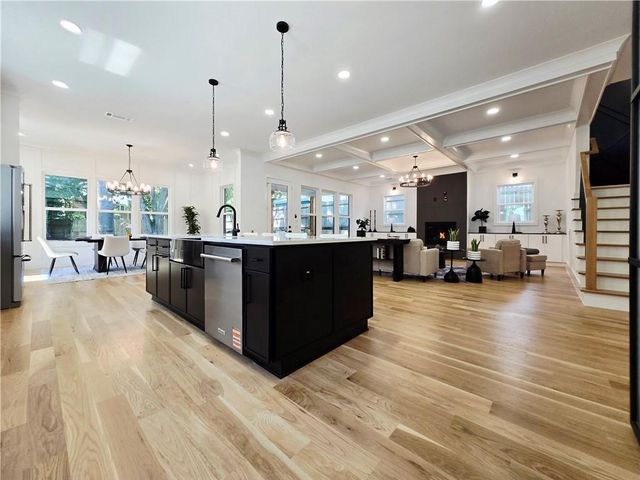 194 Rocky Ford Road, Atlanta, GA 30317